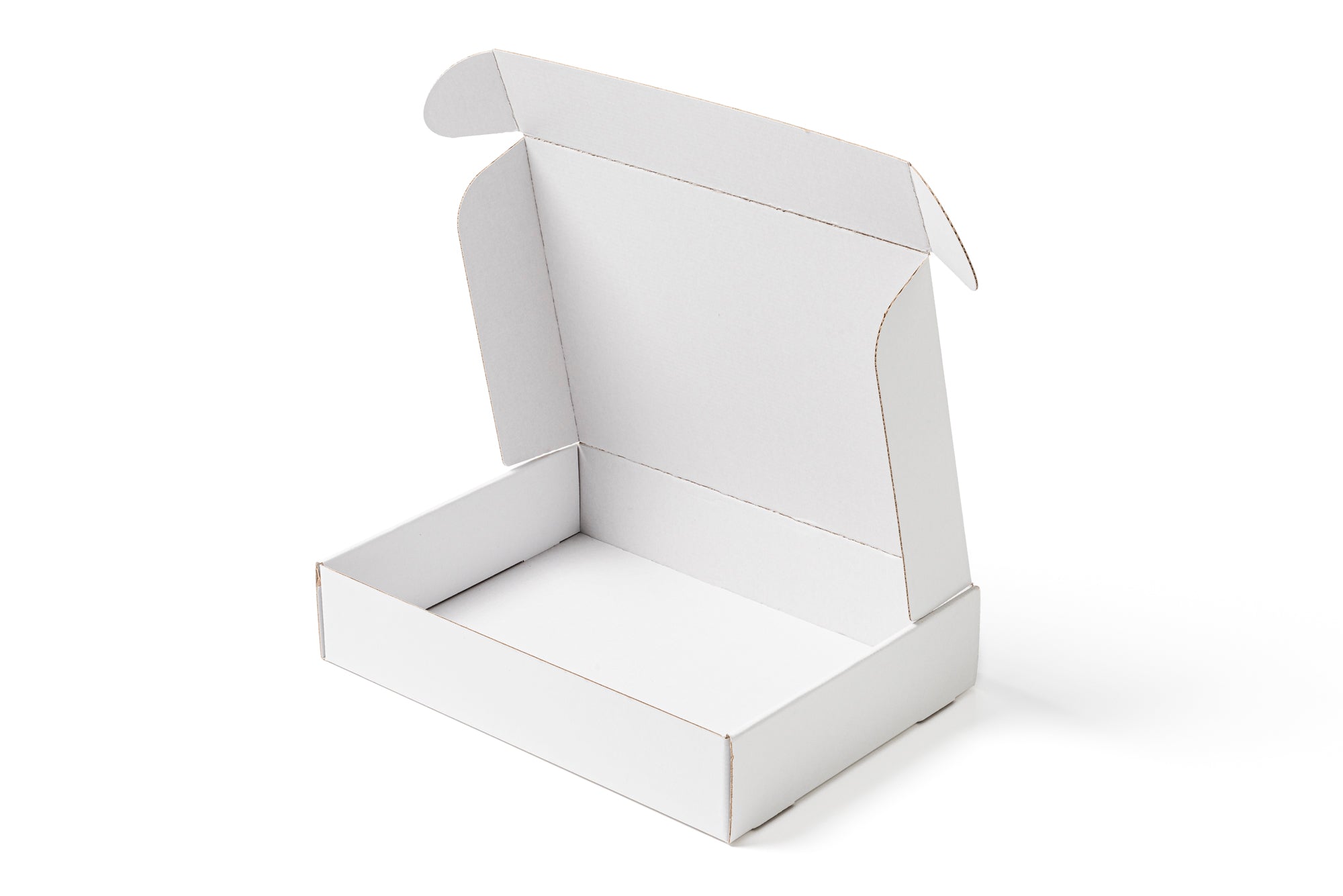 Neutral corrugated box with snap closure | pcs. 500